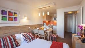 Blackout drapes, iron/ironing board, cribs/infant beds, free WiFi