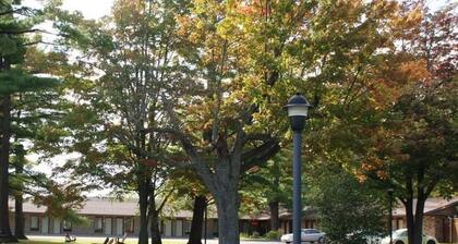 Rideau Heights Inn