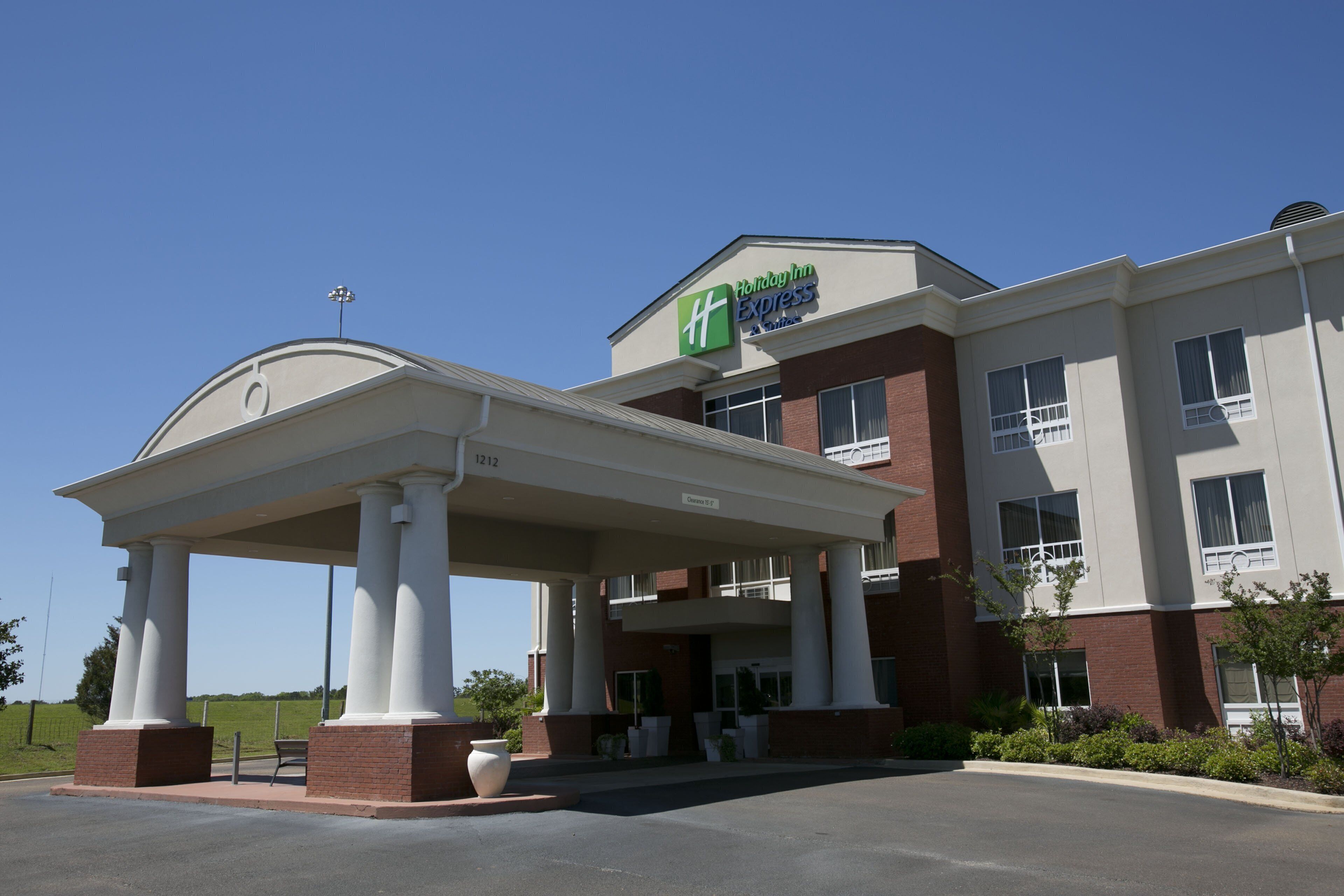 Holiday Inn Express & Suites Brookhaven in Brookhaven, United States