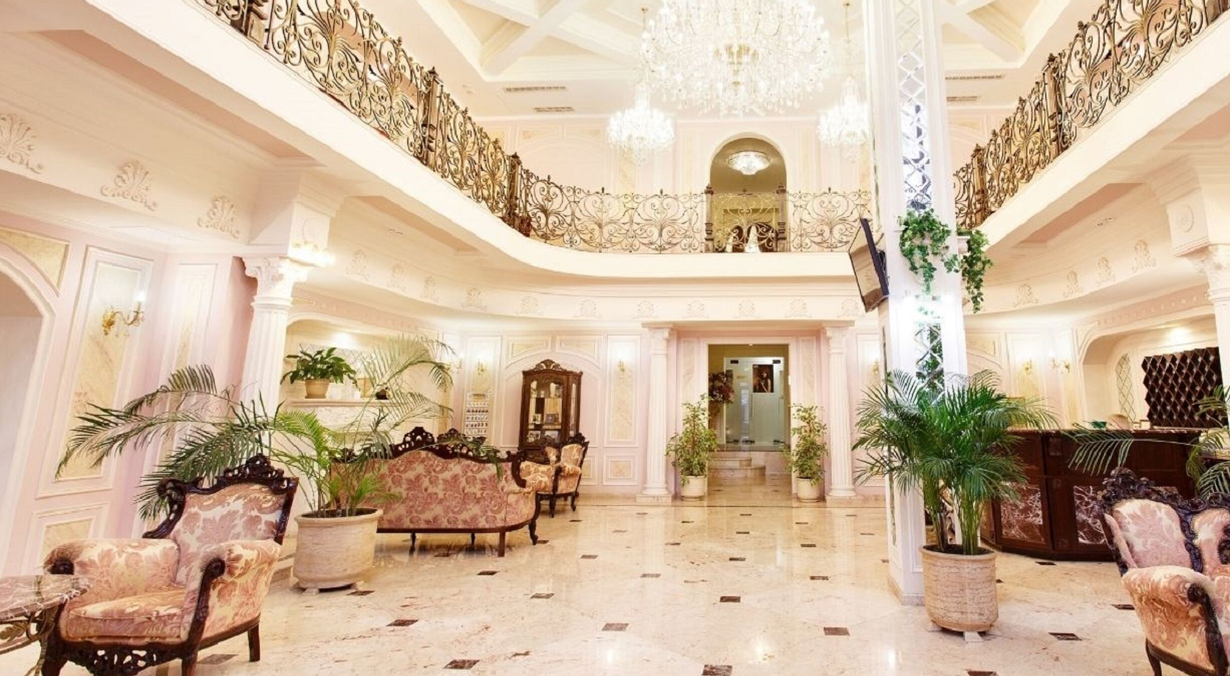 California Boutique Hotel in Sergeyevka, Ukraine