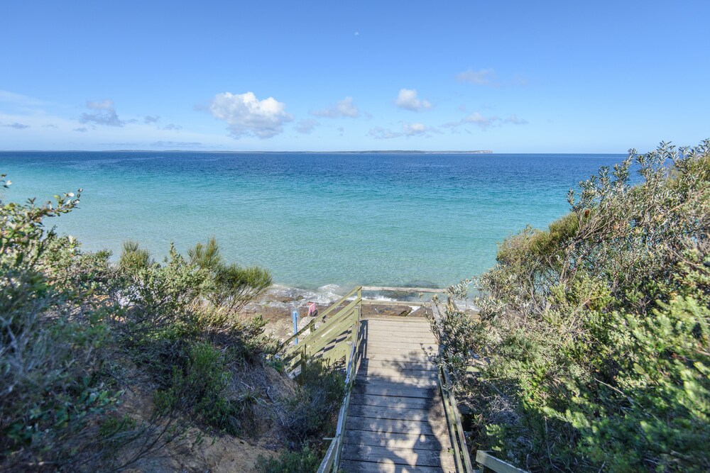 Worrowing Jervis Bay