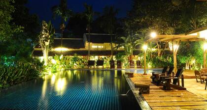 Lima Bella Resort