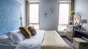 In-room safe, desk, iron/ironing board, free cots/infant beds