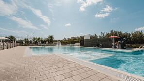 Piscina stagionale all'aperto