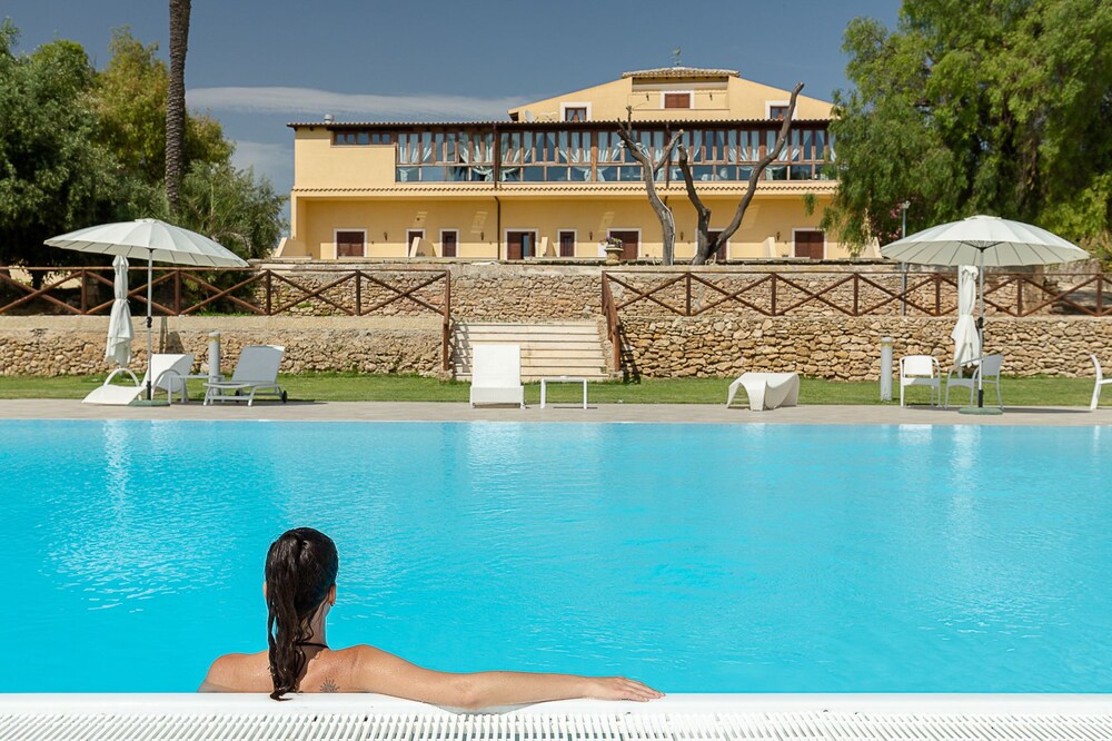 Hotel Villa Calandrino in Sciacca, Italy