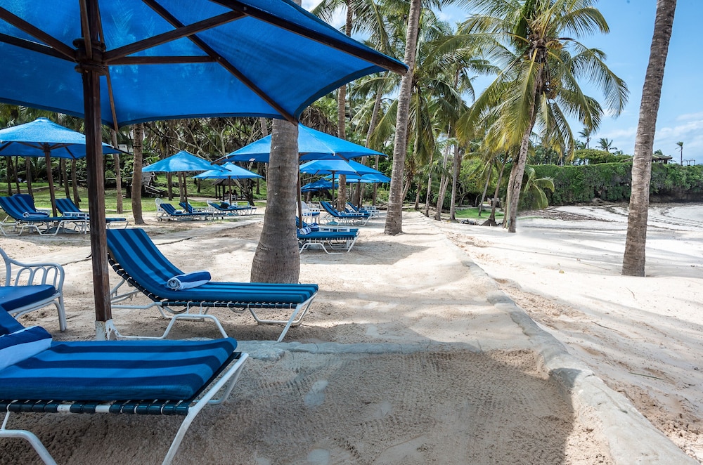 PrideInn Flamingo Beach Resort & Spa in Mombasa | Best Rates & Deals on