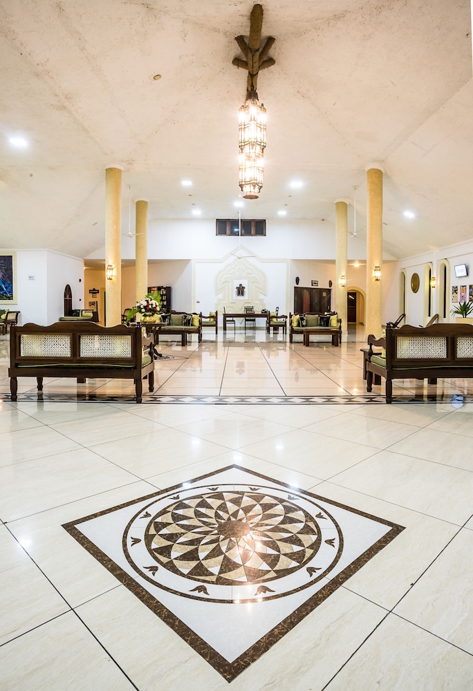 Prideinn Flamingo Beach Resort Spa In Mombasa Expedia