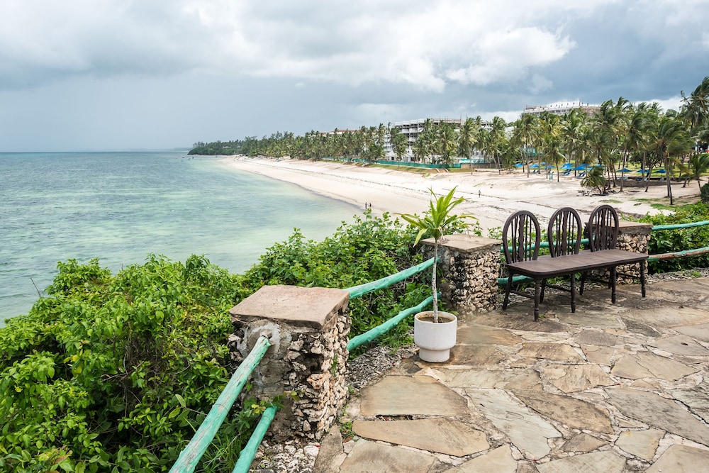 Hopetaft Flamingo Beach Hotel Mombasa Kenya Contacts Hopetaft Flamingo Beach Hotel Mombasa Kenya Contacts