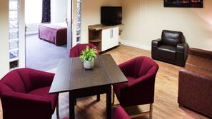 Restauration dans la chambre