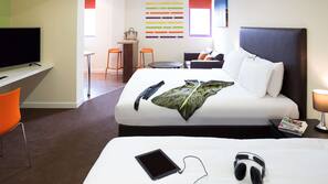 Surmatelas, coffres-forts dans les chambres, bureau