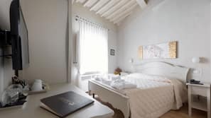 1 bedroom, minibar, in-room safe, individually decorated