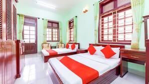 Minibar, desk, free WiFi, linens