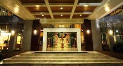 Diamond Plaza Hotel Suratthani