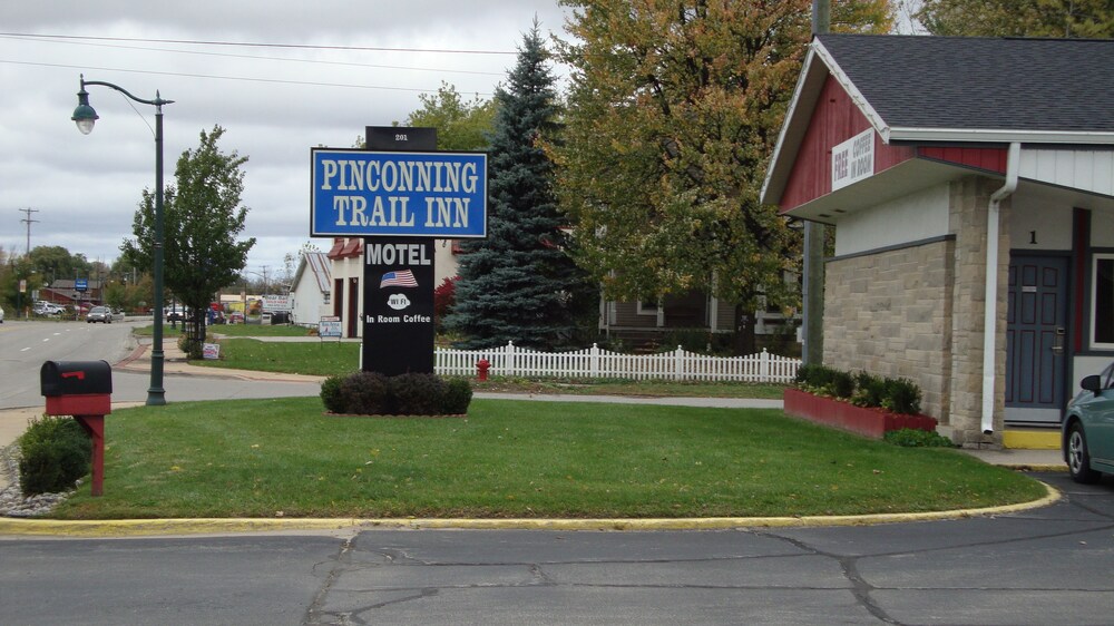 Pinconning Trail Inn Motel in Pinconning Best Rates & Deals on Orbitz