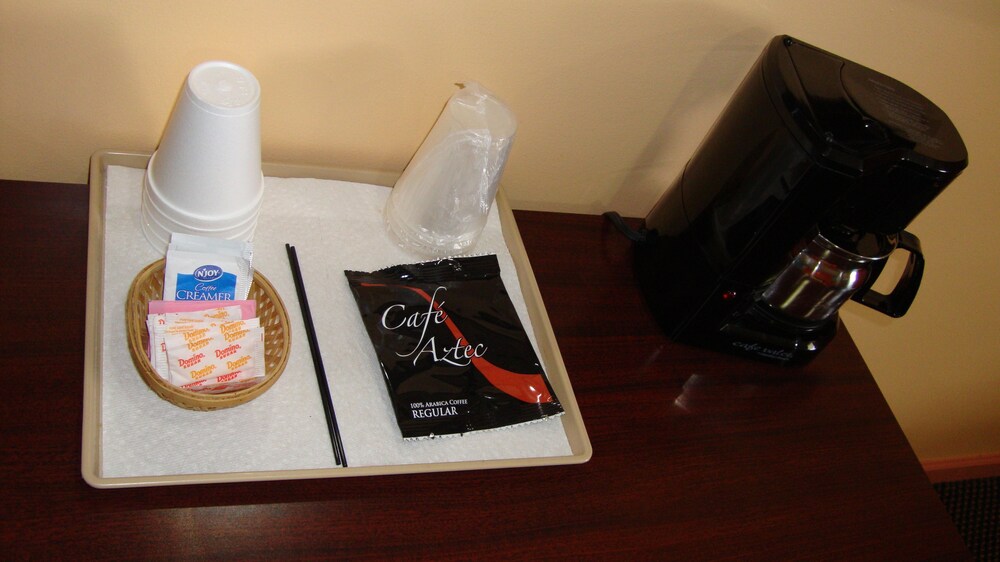 Pinconning Trail Inn Motel in Pinconning Best Rates & Deals on Orbitz