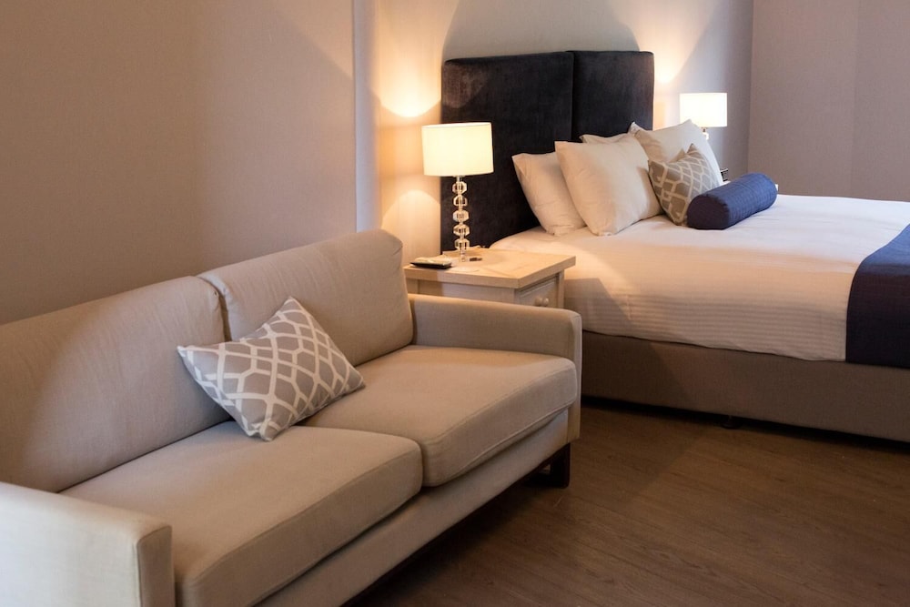 Seabreeze Hotel