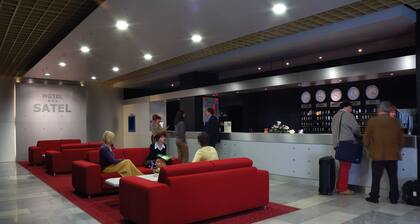 Hotel Satel
