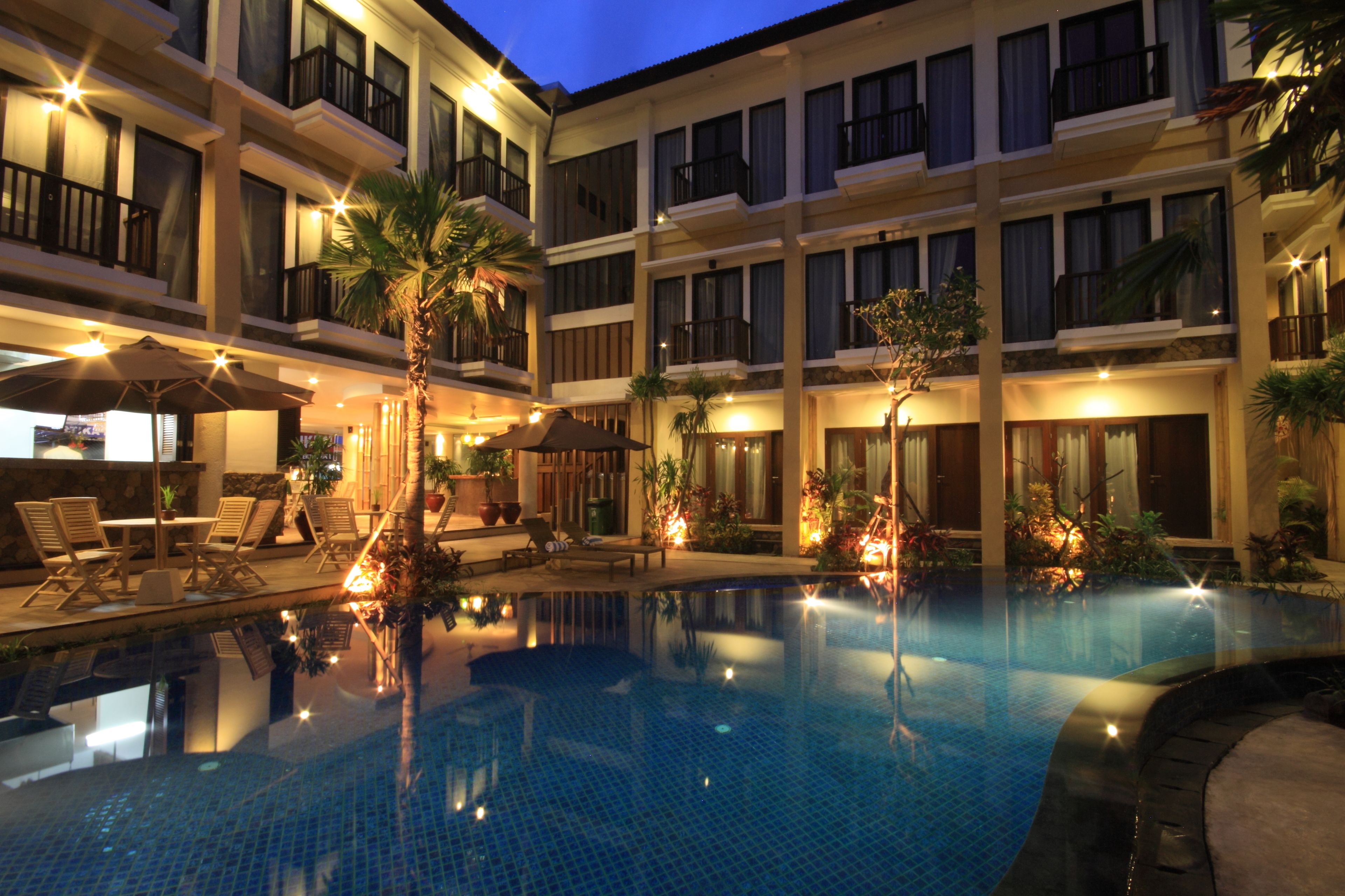 Suris Boutique Hotel In Kuta Indonesia Expedia