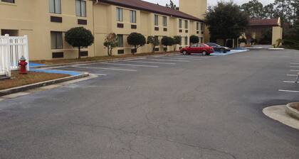 Economy Inn Brunswick