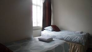 Free cots/infant beds, free WiFi