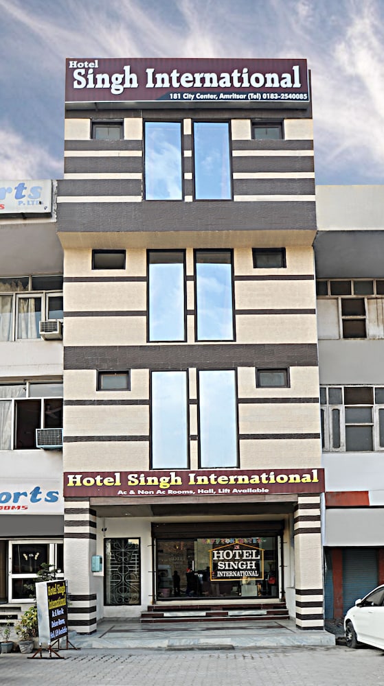 Hotel Singh International in New Delhi, India