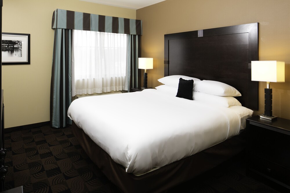 Red Lion Inn & Suites Saraland