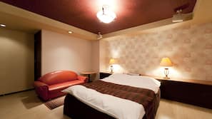 Premium bedding, minibar, individually decorated, individually furnished