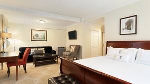 Premium bedding, in-room safe, desk, iron/ironing board