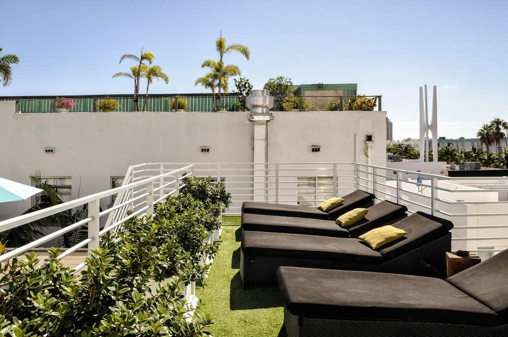 Posh South Beach Hostel A Group Hotel 2018 Room Prices Posh South Beach Hostel A Group Hotel 3 0 Out Of 5
