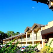 The 10 Best Hotels In Yorktown Heights White Plains For 2019 Expedia West Gate Inn Nyack