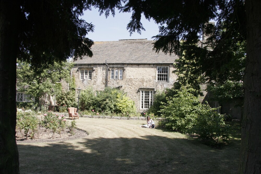 Manor House Hotel NZ136 Deals & Reviews Auckland, GBR) Wotif