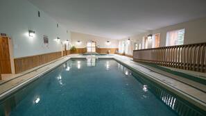 Piscine couverte
