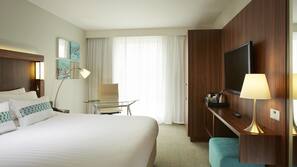 Egyptian cotton sheets, pillow top beds, in-room safe, desk