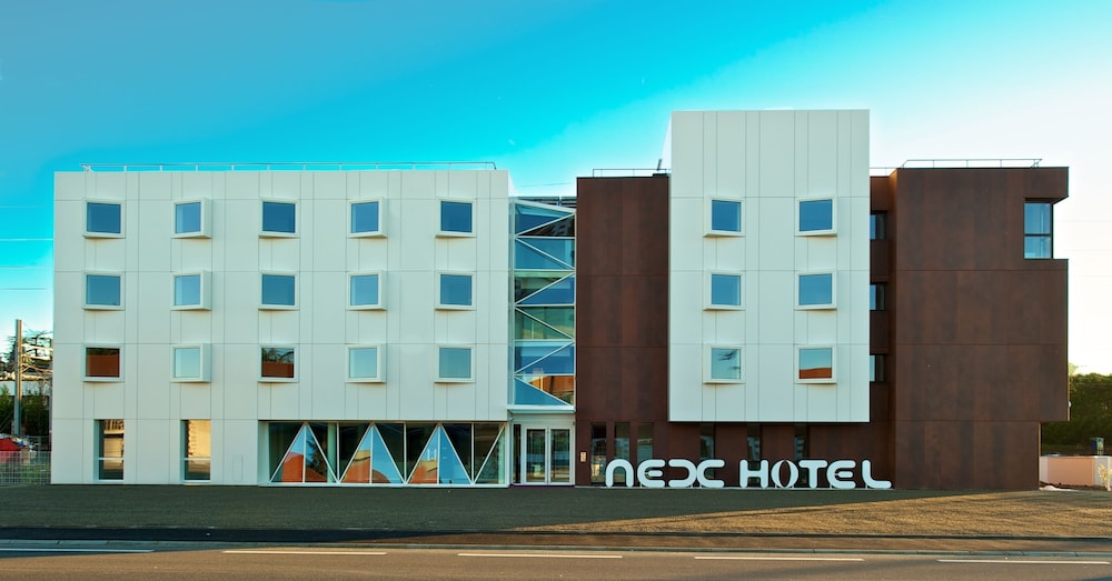 3 Star Hotels