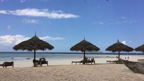 Plage privée à proximité, sable blanc, navette gratuite vers la plage