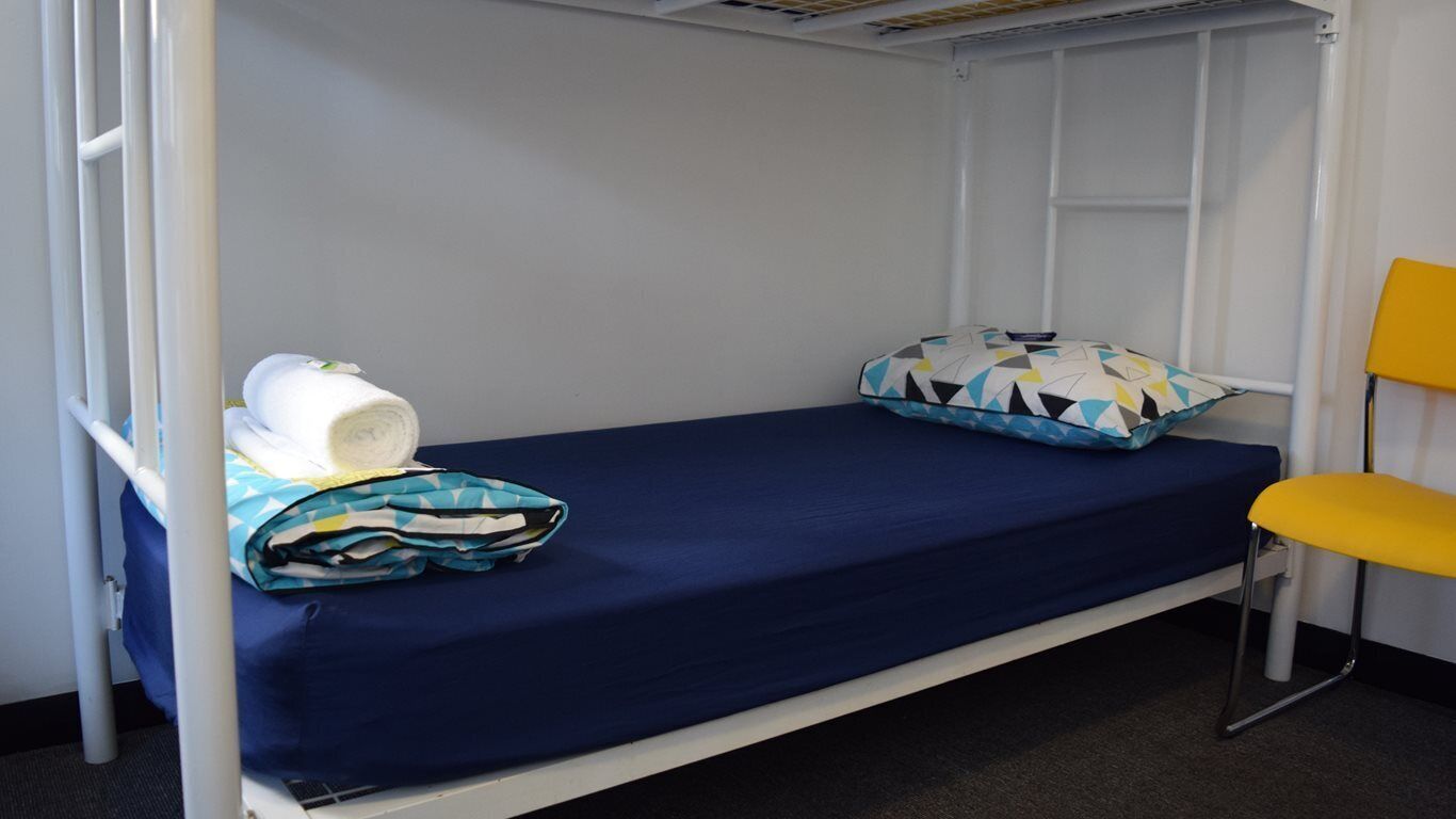 Base Backpackers Brisbane Uptown - Hostel