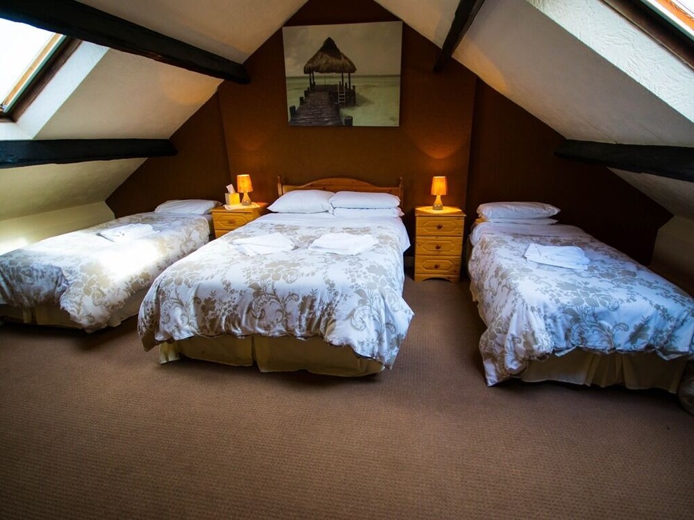 Station Hotel