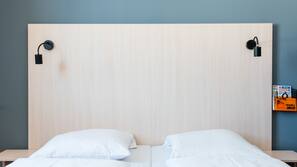 In-room safe, desk, iron/ironing board, free WiFi