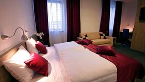 Coffre-forts dans les chambres, bureau, Wi-Fi gratuit