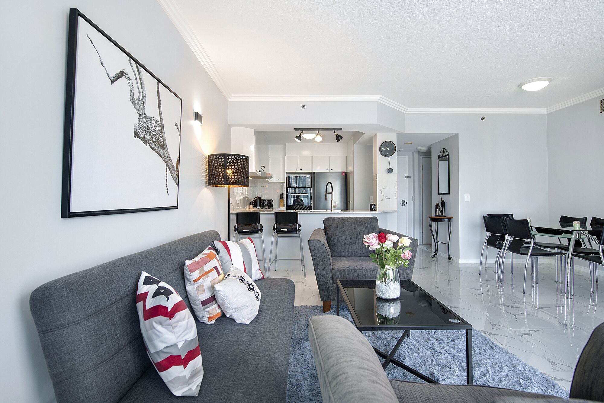 Luxury Modern Apartment, Surfers Paradise, Crown Mantra