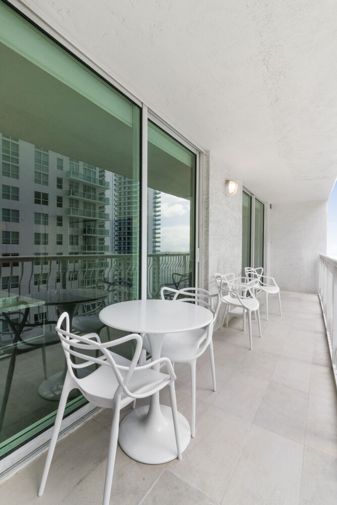 Luxury Fancy converted 4 Bedrooms Brickell Downtown Miami