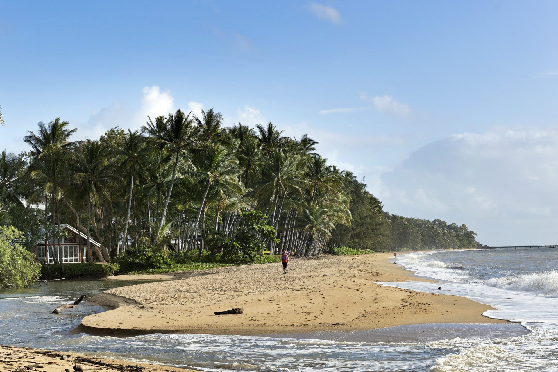 Temple 221 Spacious Modern 2 Bedroom Spa Apartment Beachfront Resort