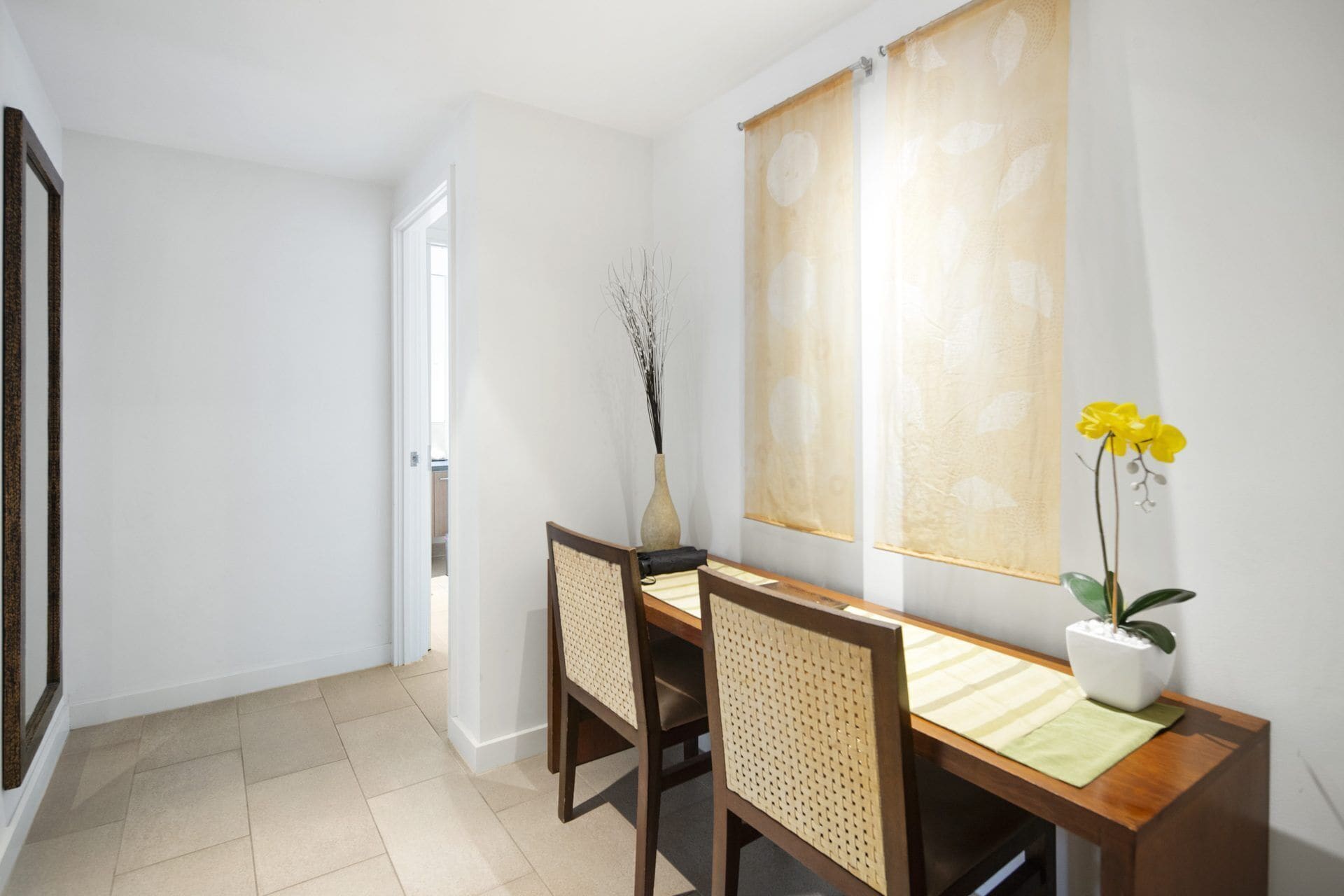 Temple 221 Spacious Modern 2 Bedroom Spa Apartment Beachfront Resort