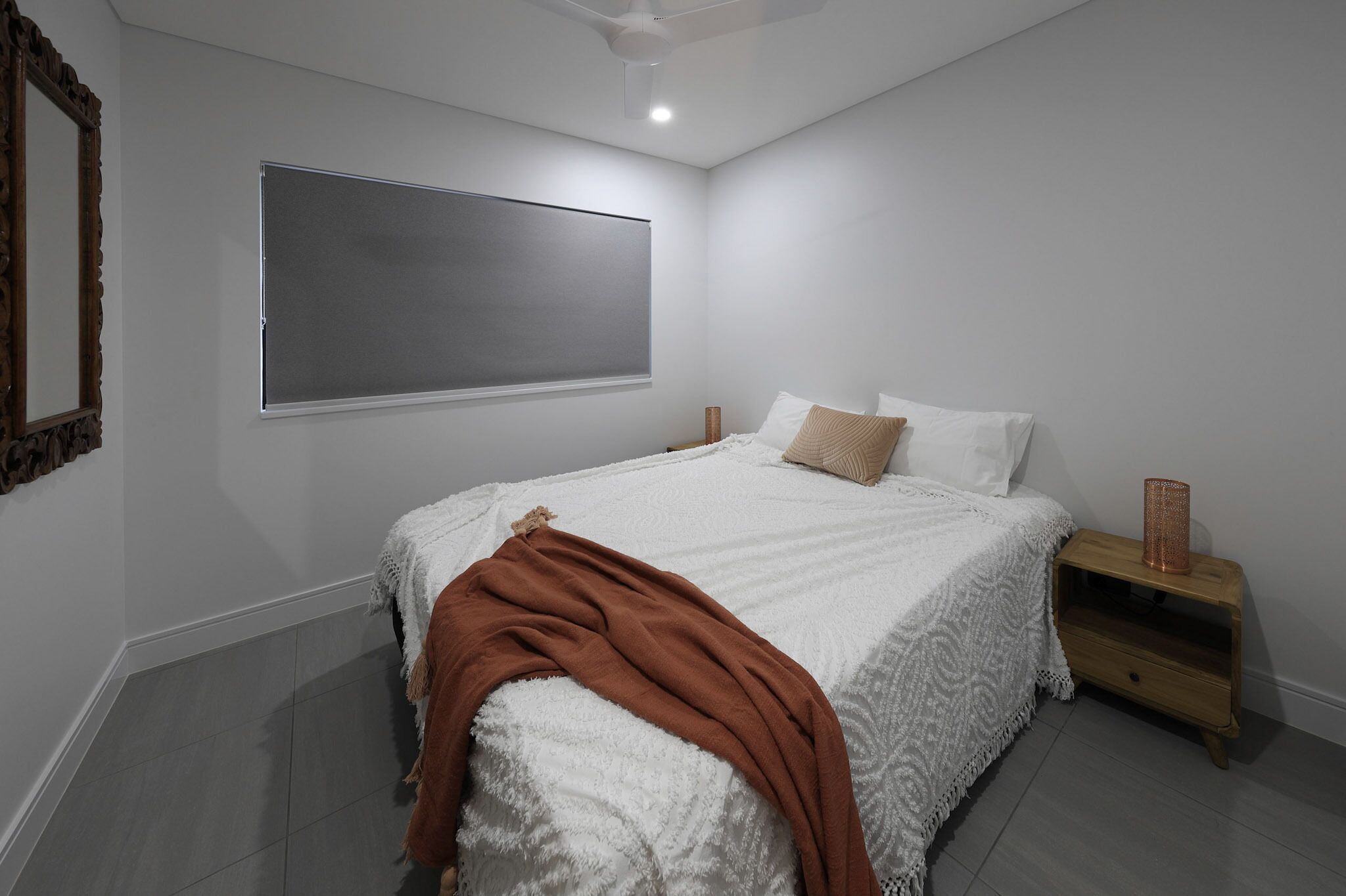 Lux Living With Mountain Views