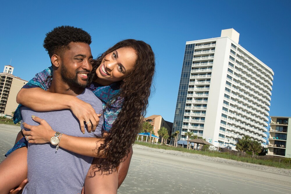 Gorgeous Ocean View Suite + Official On-Site Rental Privileges