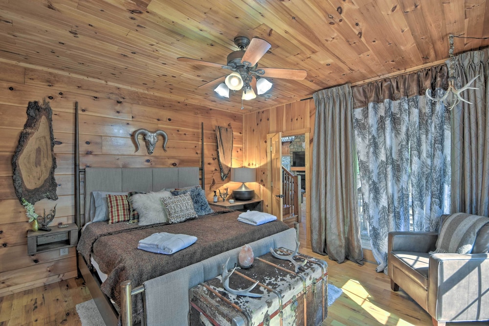 Lovely Lake Hartwell Retreat Dock, Deck & Grill! Fair Play Vrbo