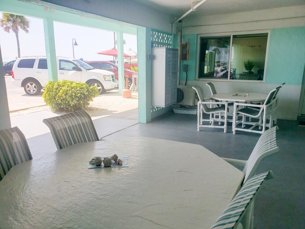 Pass a grille Gulf Way Beachfront Balcony Views