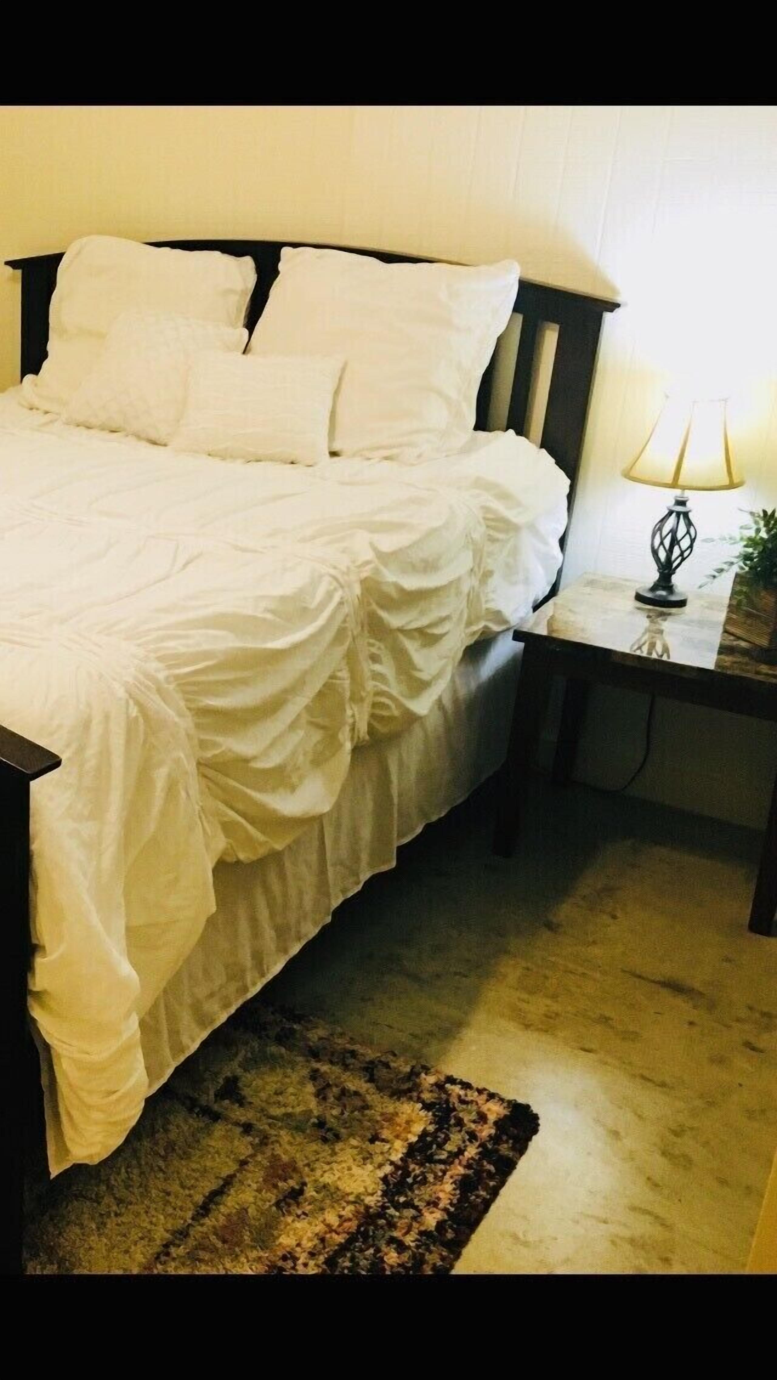 Peaceful cabin get away in Folsom, United States