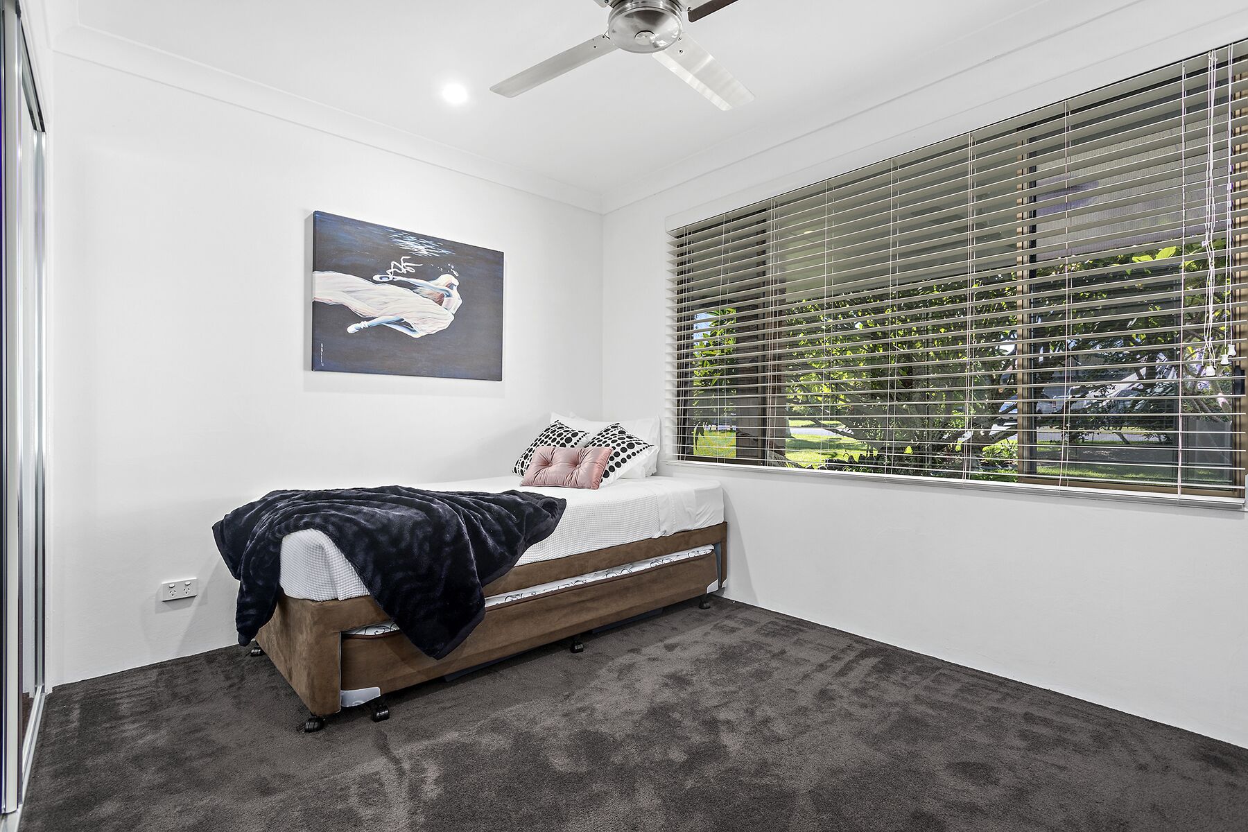 Sawtell Luxury Waterfront Home