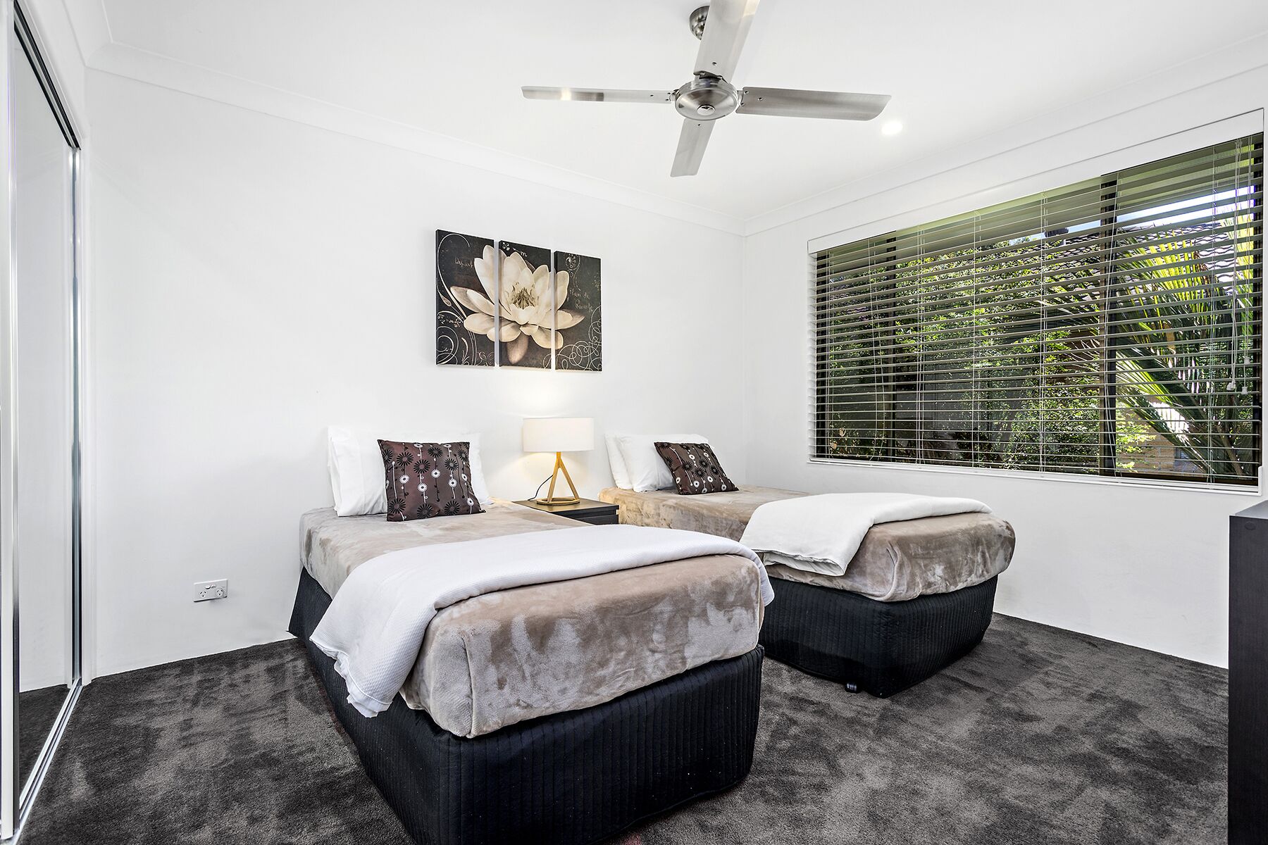 Sawtell Luxury Waterfront Home